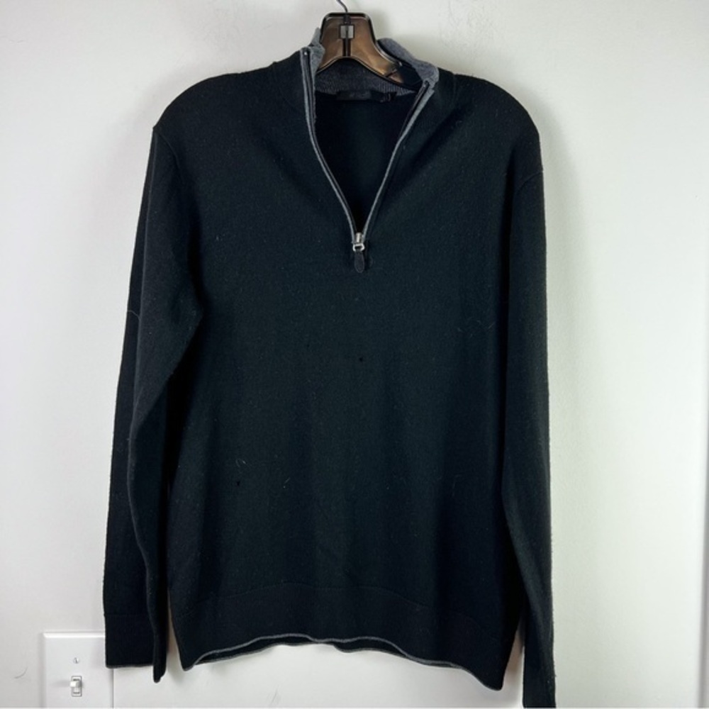 Raffi sweater men’s size medium quarter zip 100% merino wool damaged
